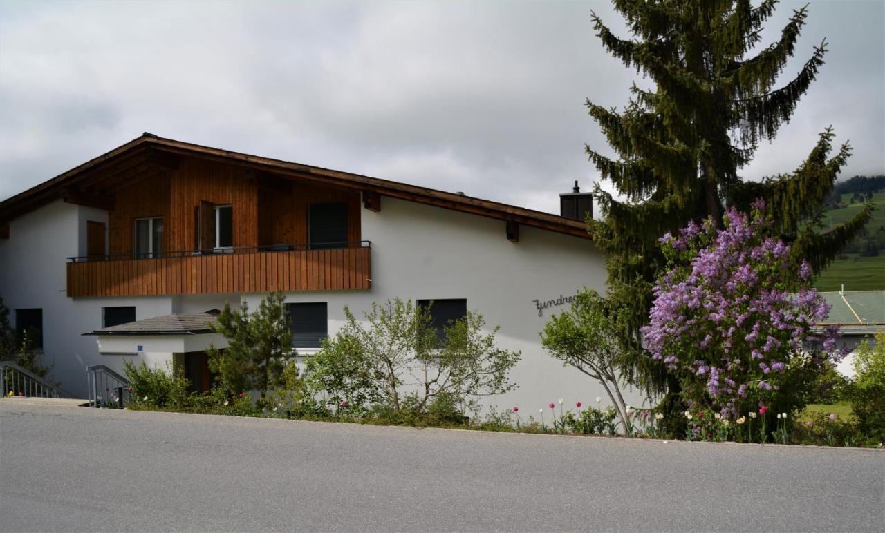 Apartament Tgesa Zundregn Savognin Zewnętrze zdjęcie